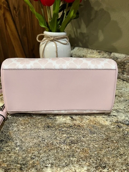 Kate Spade NWOT Spade Flower Small Dolly Duffle In Rose Smoke Multi - Picture 8 of 10